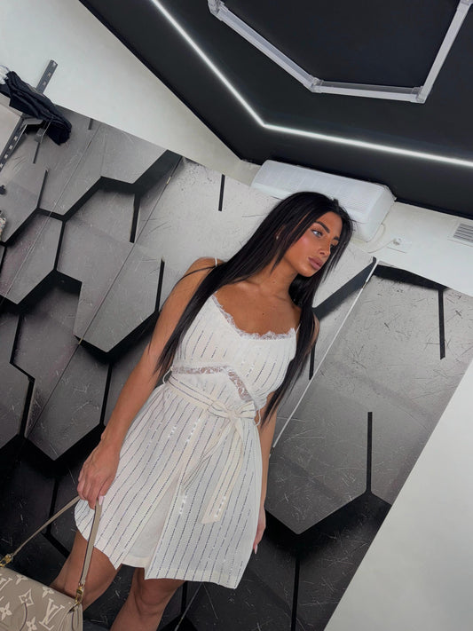 DRESS SAINT